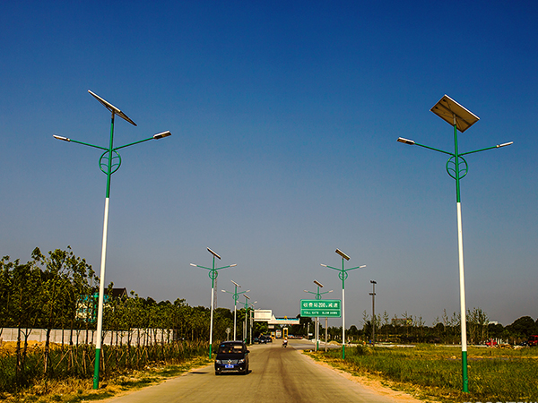 天津太陽能路燈